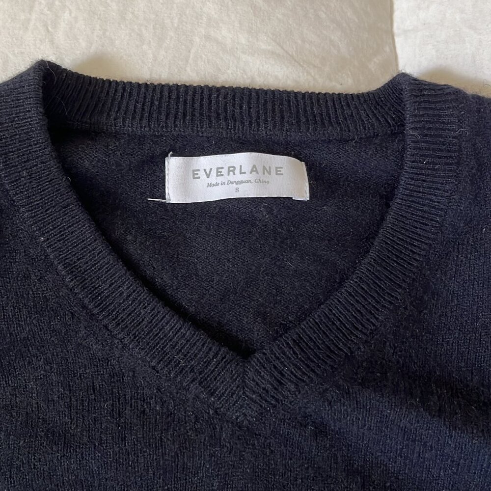 Everlane Cashmere V-Neck Sweater, Navy